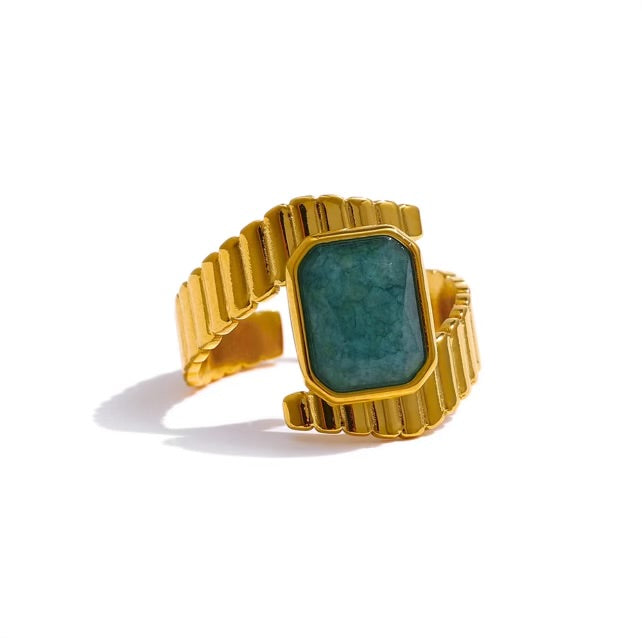 Natural Crystal Ring Variants: 18k Gold Plated