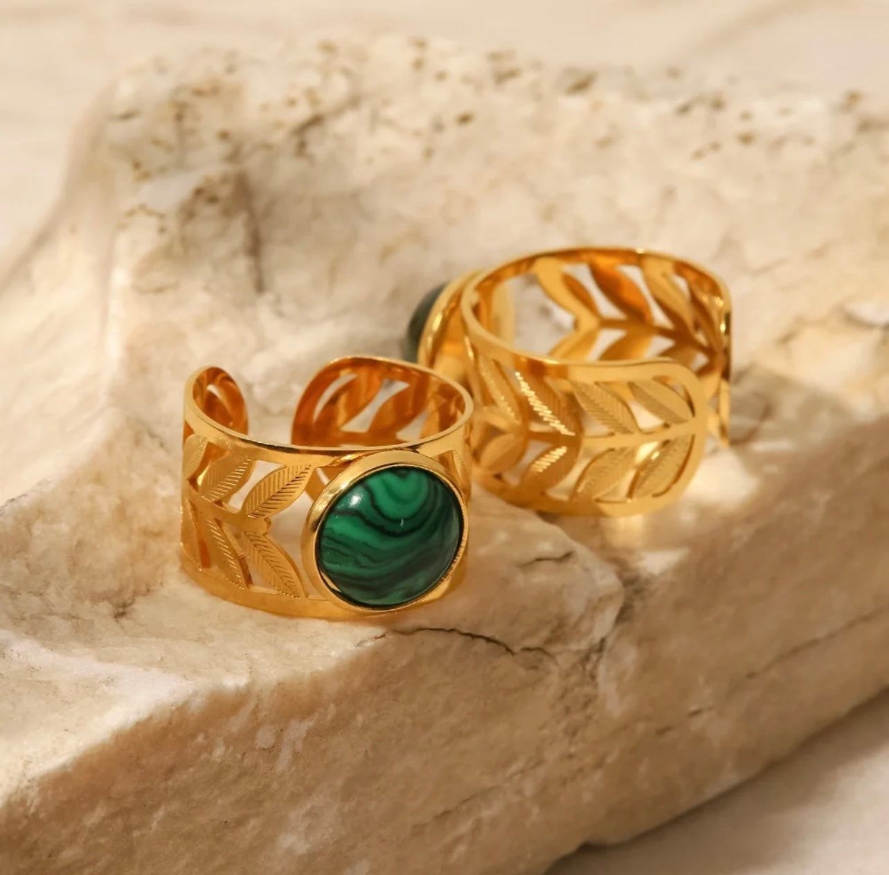 Natural Crystal Ring Variants: 18k Gold Plated